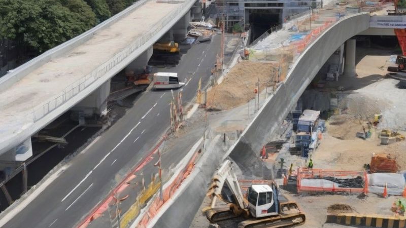 Автобусна смуга в Маїрені буде продовжена до моста Королеви Софії