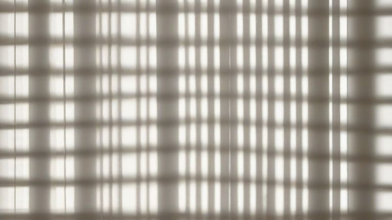Експерти радять не закривати жалюзі повністю влітку