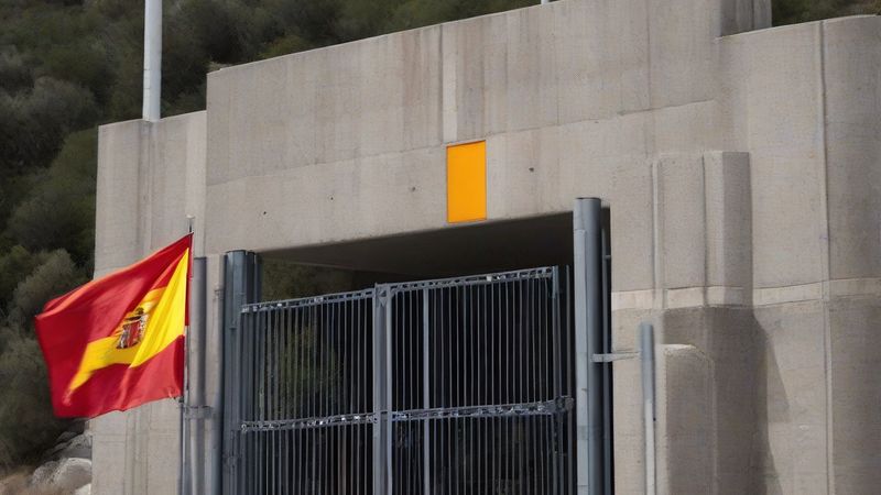 Іспанія припиняє видачу гуманітарних віз для венесуельців