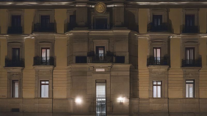 Іспанська поліція розслідує справу про захист інтересів уряду