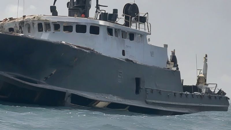 Нарколоодка врізалася у патрульне судно у Альмерії