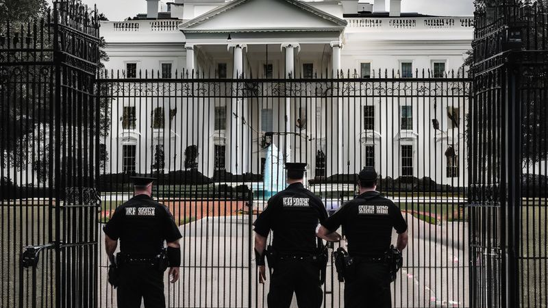 Стрілянина у Білому домі: Трамп розповів про інцидент